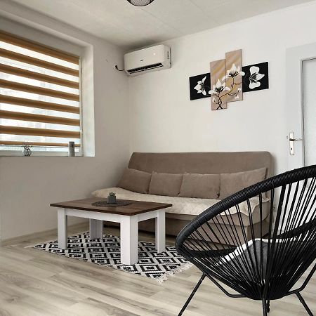 Starlux Apartment Mostar Eksteriør bilde
